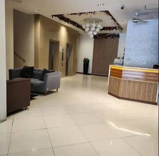 Trillium 8f Pet Friendly With 1bed 2sofabeds And Balcony Near Ayala Center Mall Appartamento